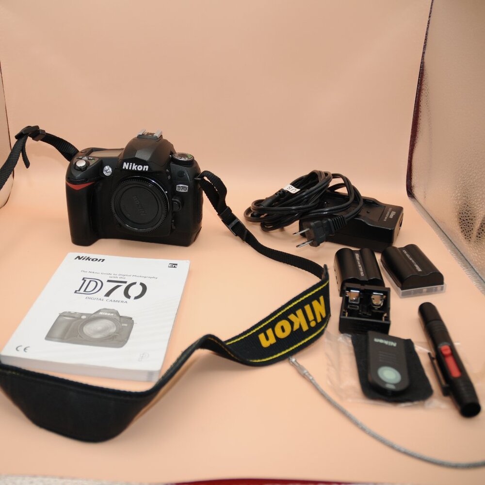 Nikon D70 DSLR Body and Accessories